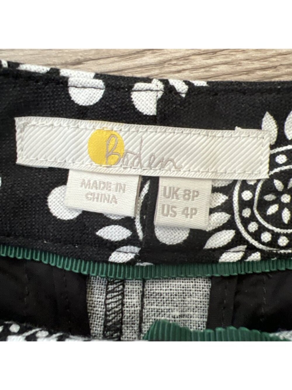 Boden Thea Linen Blend Trouser Womens 4‎ Petite Black Pattern Ankle Crop - Picture 5 of 16